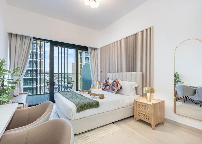 Chic & Beautiful Home In The Heart Of Meydan