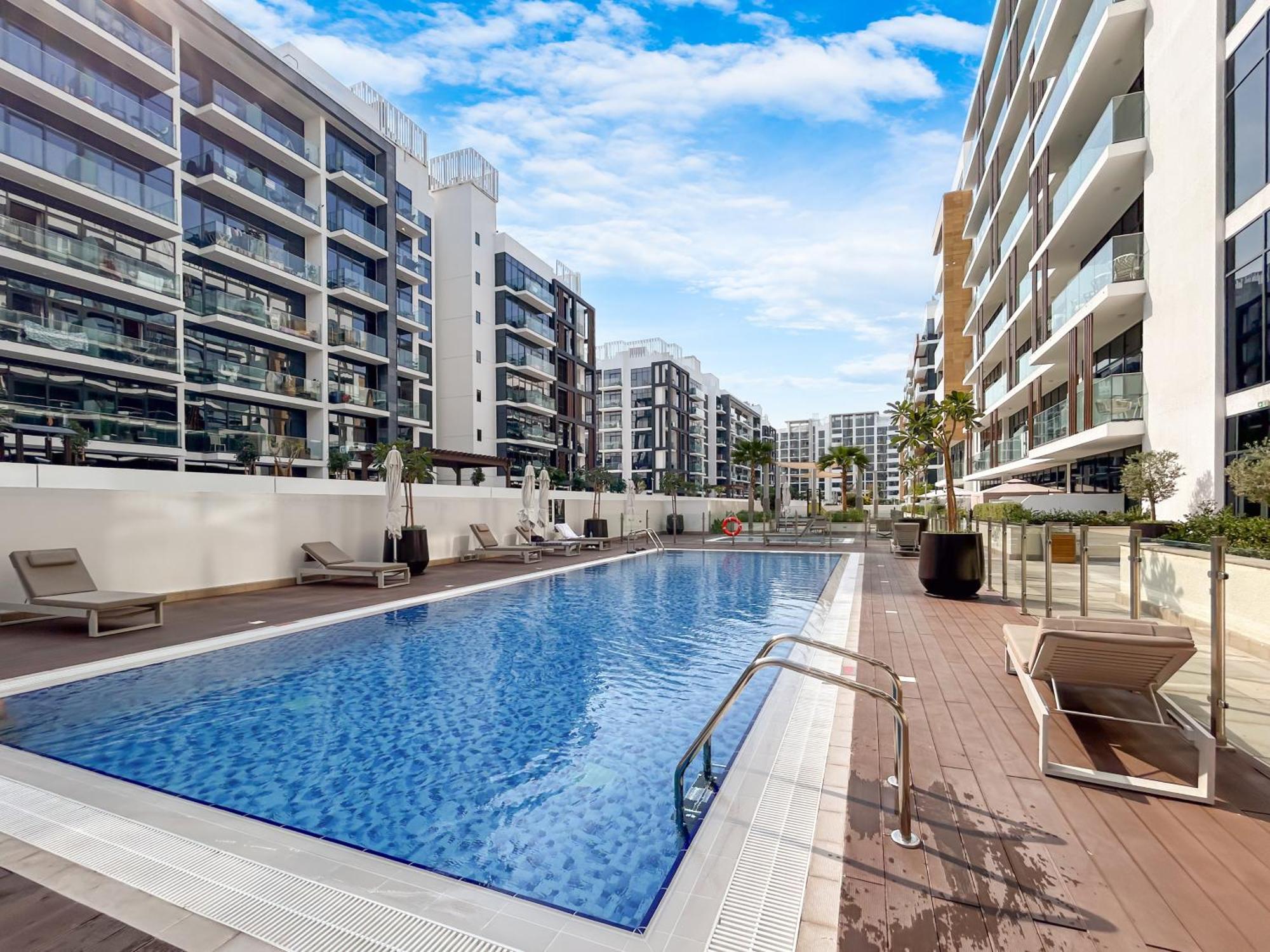 Apartment Chic & Beautiful In The Heart Of Meydan Dubai